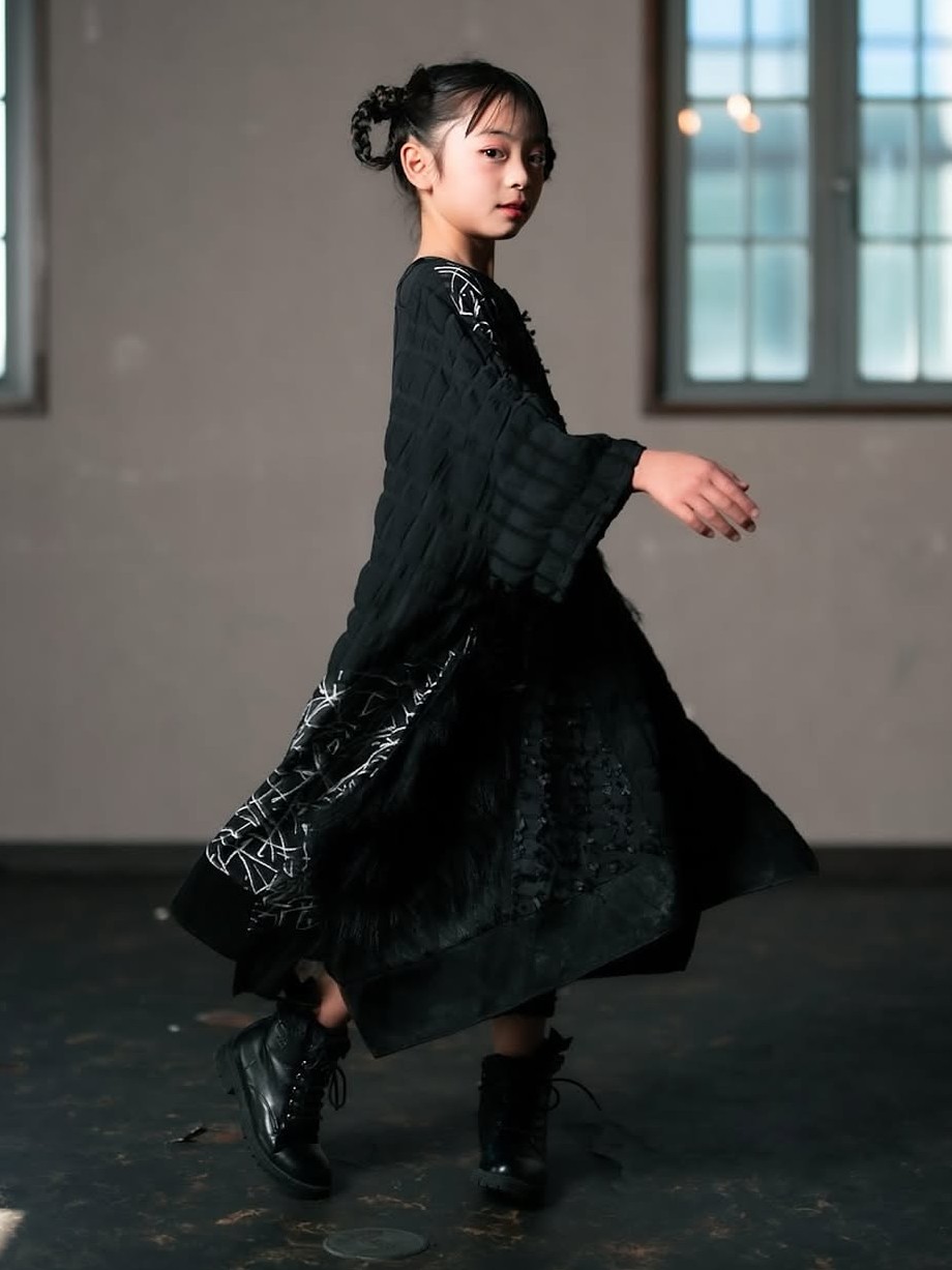 garçon la raison 2025S/S
Toddler Ambassadorに選ばれた伝説の女子学生2025ファイナリスト・さくら。